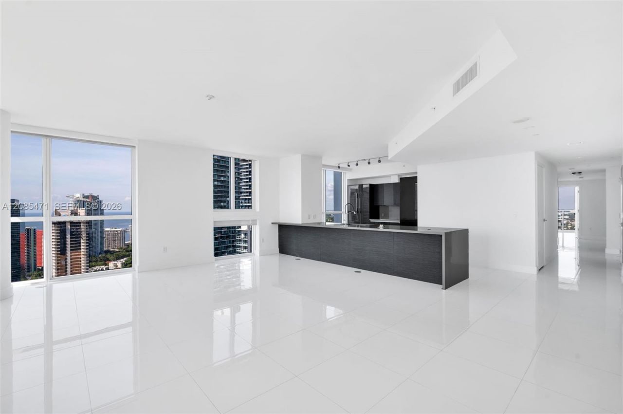 1080 Brickell Ave , Unit 3900-3901, Miami, FL 33131 Photo