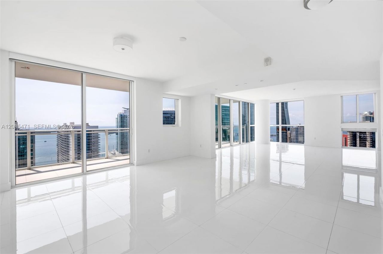 1080 Brickell Ave , Unit 3900-3901, Miami, FL 33131 Photo