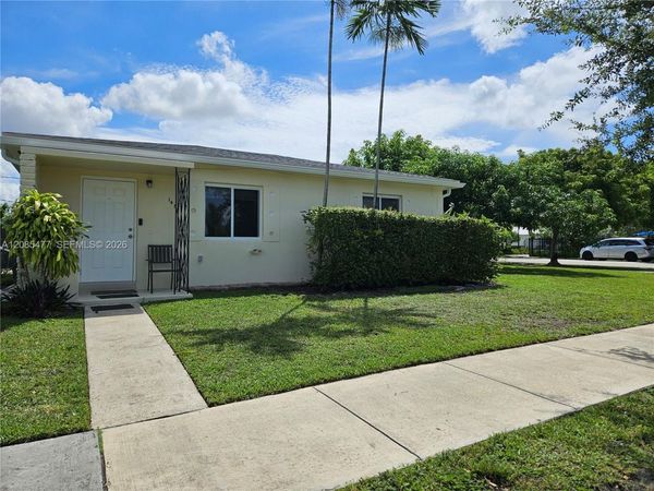 145 SW 60th Ct , Miami, FL 33144