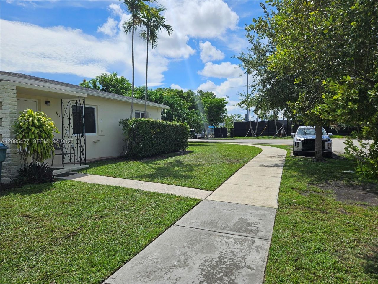 145 SW 60th Ct, Miami, FL 33144 Photo