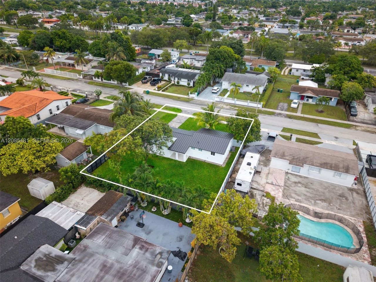 20120 SW 117th Ct, Miami, FL 33177 Photo
