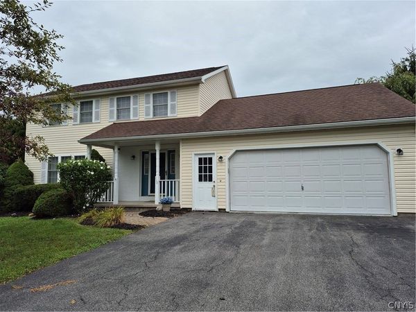 110 Cedarcrest Lane , Oneida, NY 13421