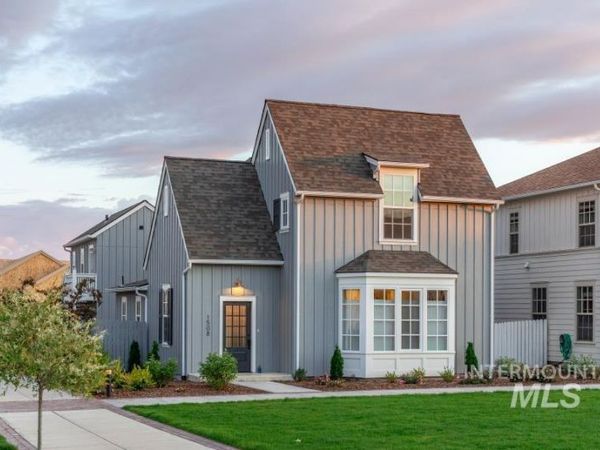 1508 S Picotee Circle, Moscow, ID 83843