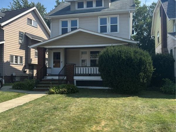 15406 Huntmere Avenue , Cleveland, OH 44110
