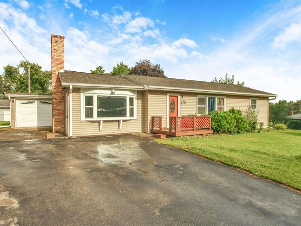 608 S 12Th Street, Marshalltown, IA 50158