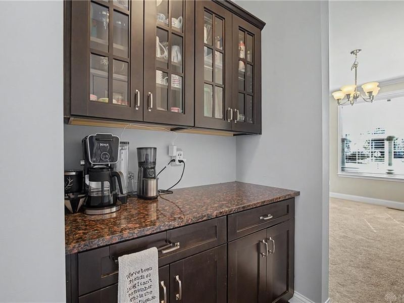 10135 Meadow Woods Lane, Centerville, OH 45458 Photo 11