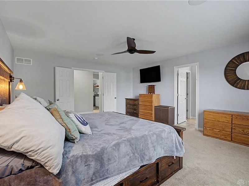 10135 Meadow Woods Lane, Centerville, OH 45458 Photo 14