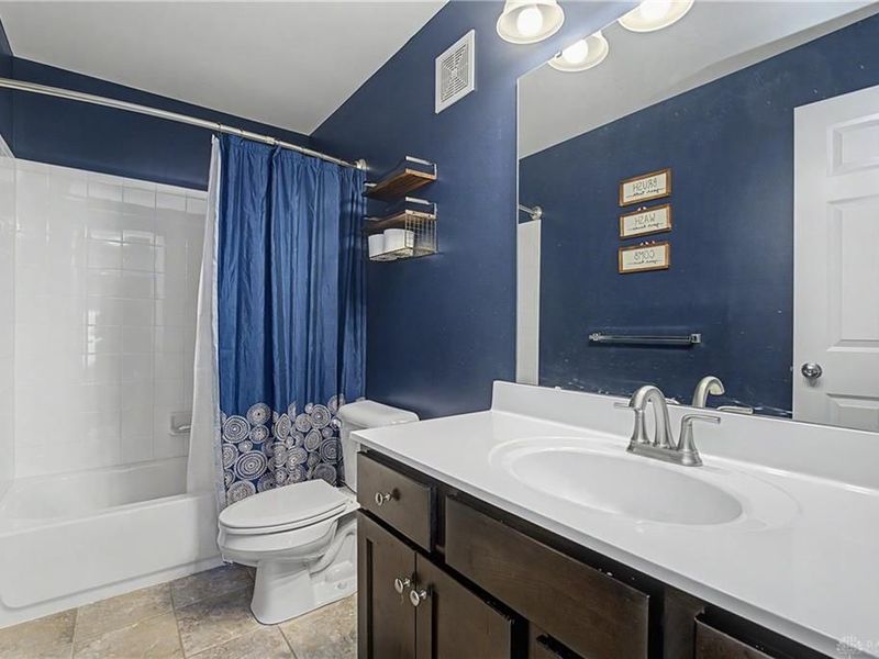 10135 Meadow Woods Lane, Centerville, OH 45458 Photo 20