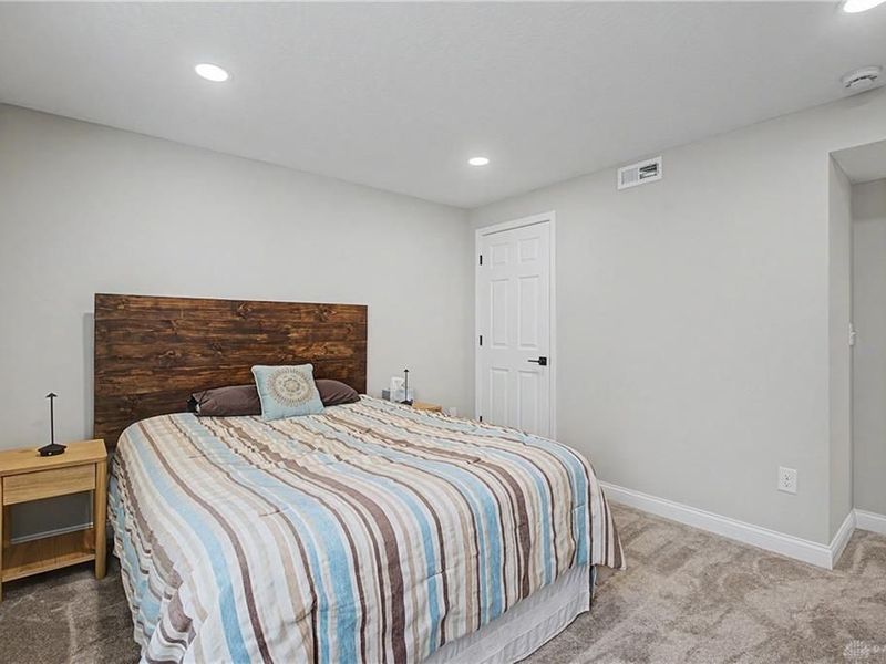 10135 Meadow Woods Lane, Centerville, OH 45458 Photo 27