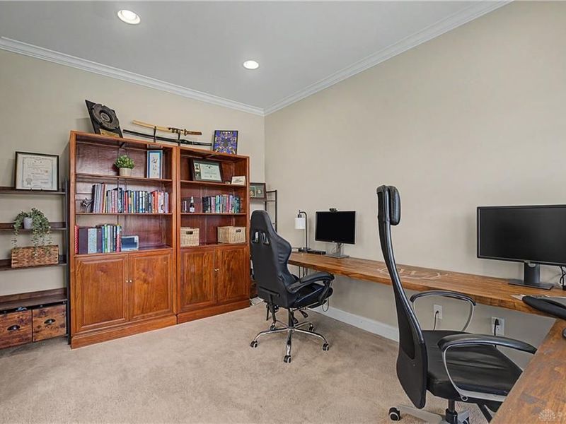 10135 Meadow Woods Lane, Centerville, OH 45458 Photo 4