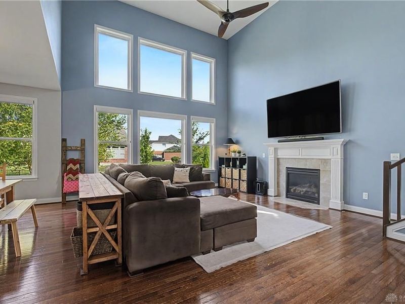10135 Meadow Woods Lane, Centerville, OH 45458 Photo 5
