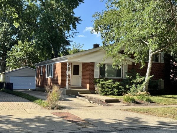 205 W Euclid Avenue , Arlington Heights, IL 60004