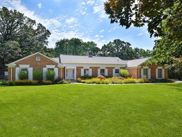 1125 Forest Drive , Elgin, IL 60123