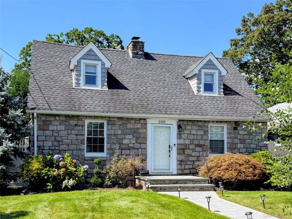 2100 Hillside Avenue, Bellmore, NY 11710