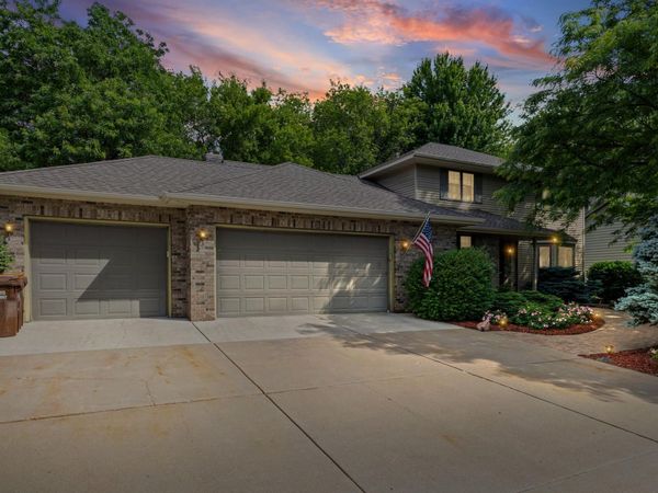 500 Bohlken Drive, Hastings, MN 55033