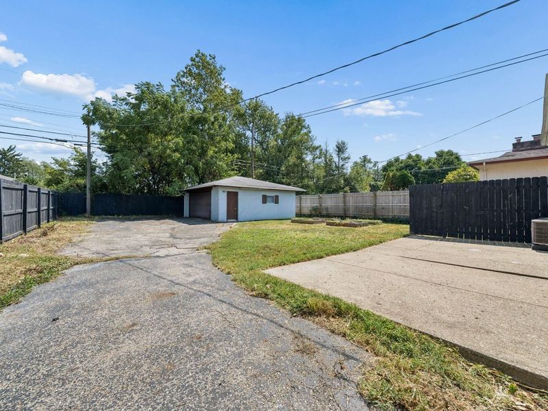 270 S Kellner Road, Columbus, OH 43209 Photo 32