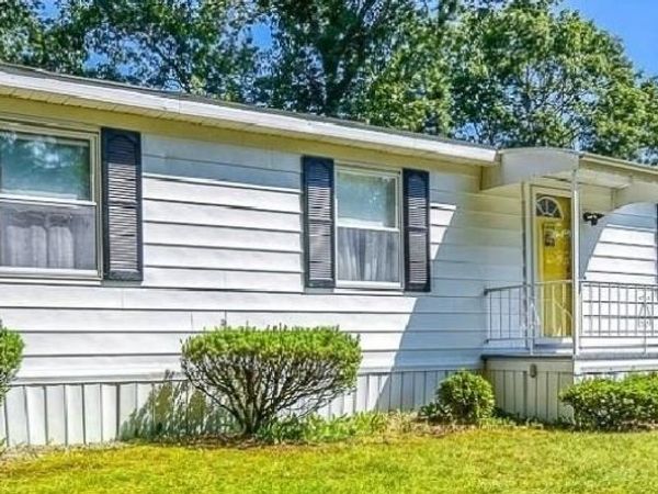 39-1 South Meadow Village, Carver, MA 02330