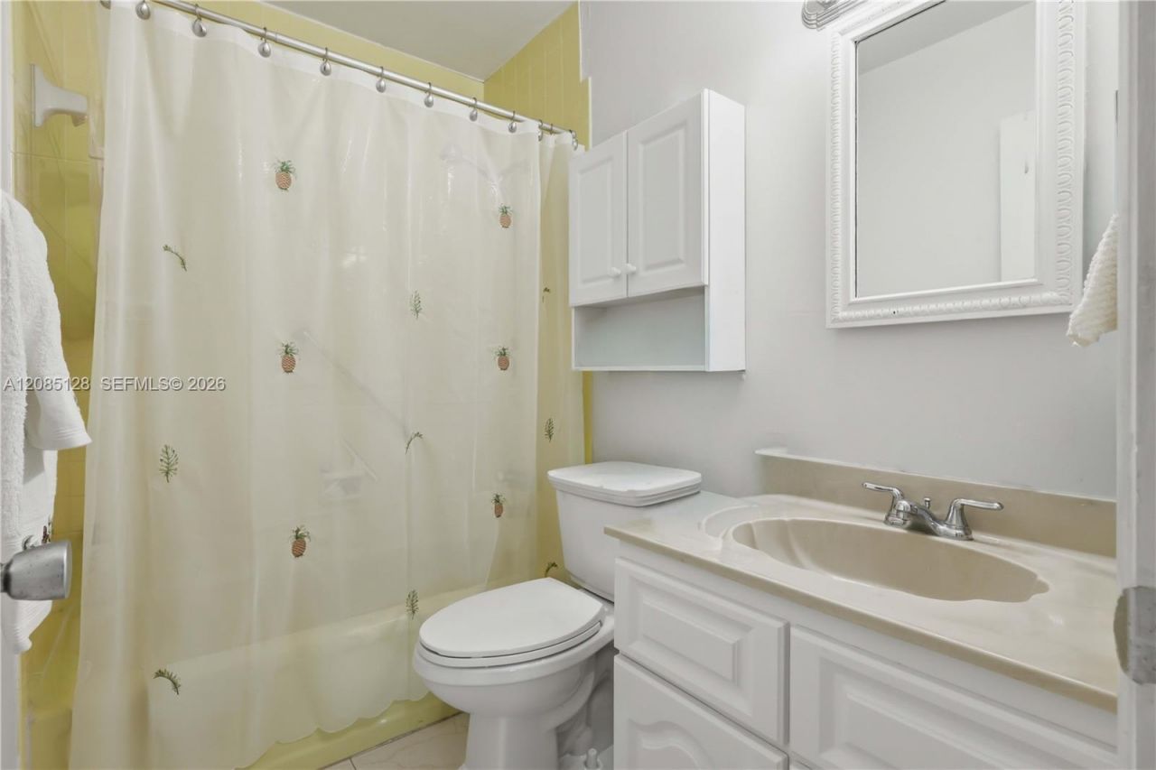 5300 Washington St, Unit W513, Hollywood, FL 33021 Photo