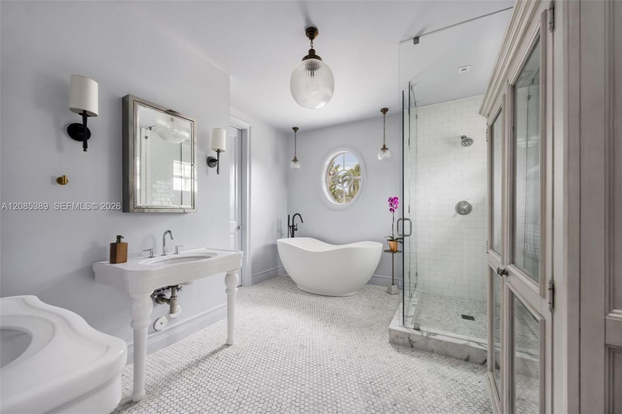 444 Bargello Ave, Coral Gables, FL 33146 Photo