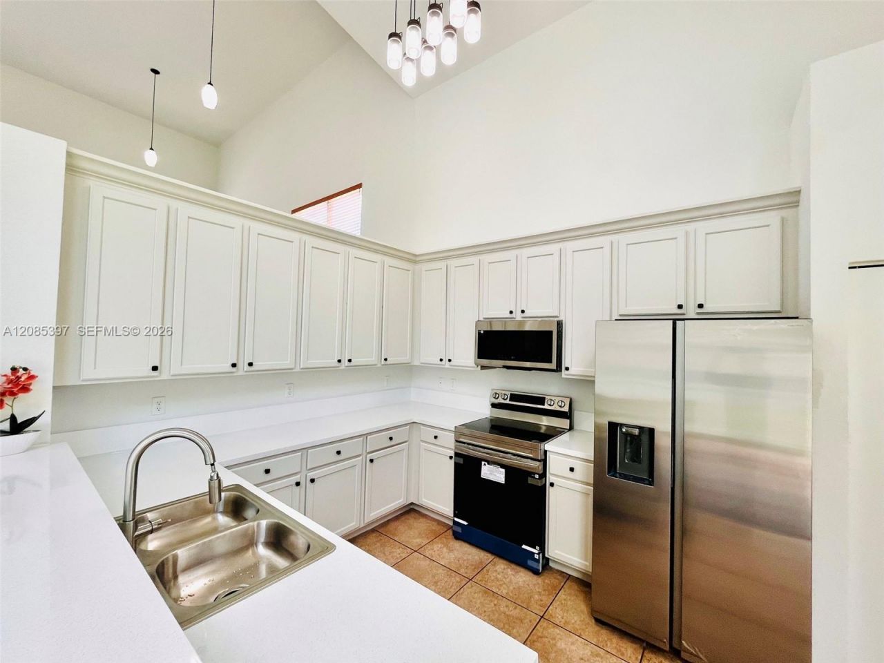 1261 NE 37th Pl , Homestead, FL 33033 Photo