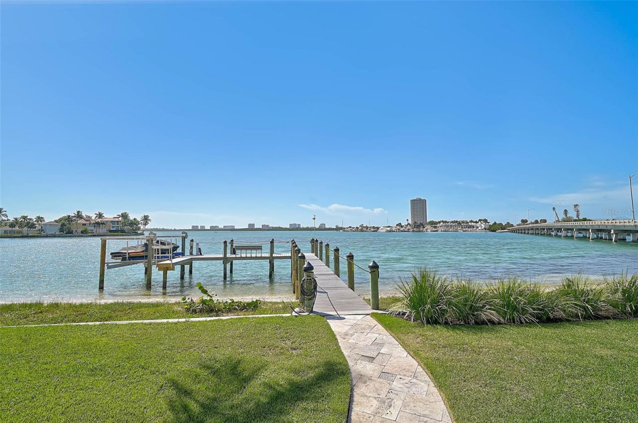 101 Seagull Lane, Sarasota, FL 34236 Photo