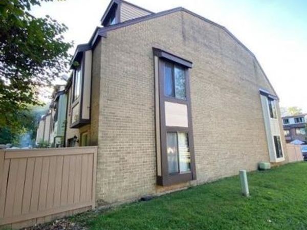 9917 FOREST VIEW PLACE , GAITHERSBURG, MD 20886