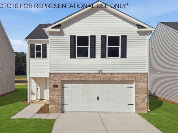 2016 Montalvan Drive , Greenville, NC 27834