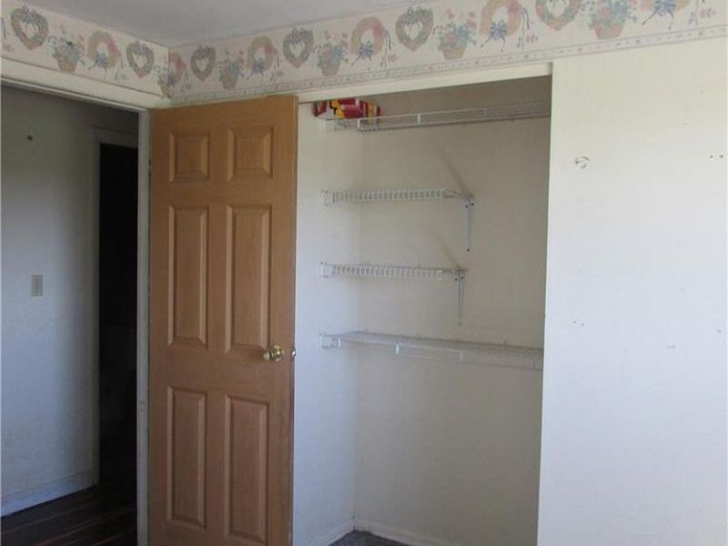 605 Cromer Court, Englewood, OH 45322 Photo 8