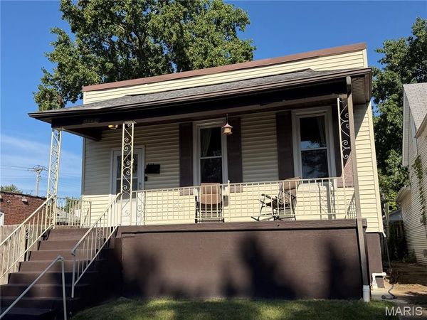 5108 Cologne Avenue , St Louis, MO 63116