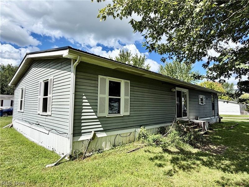3202 Dove Drive, Warren, OH 44481 Photo 4