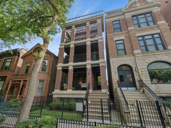 1909 N Bissell Street , Unit 2, Chicago, IL 60614