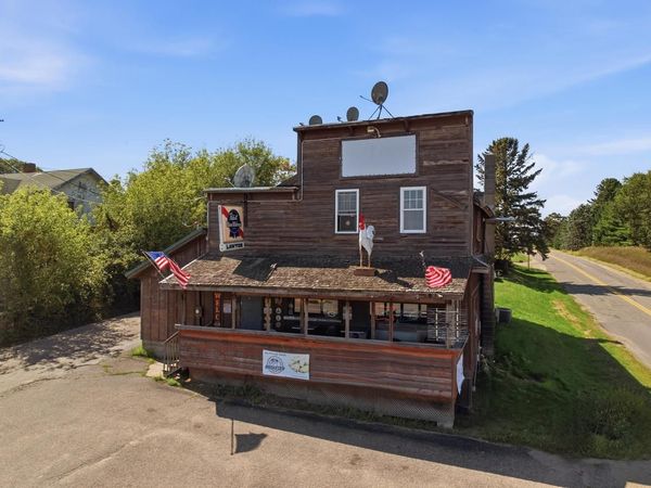 N6499 US Highway 63, Beldenville, WI 54003