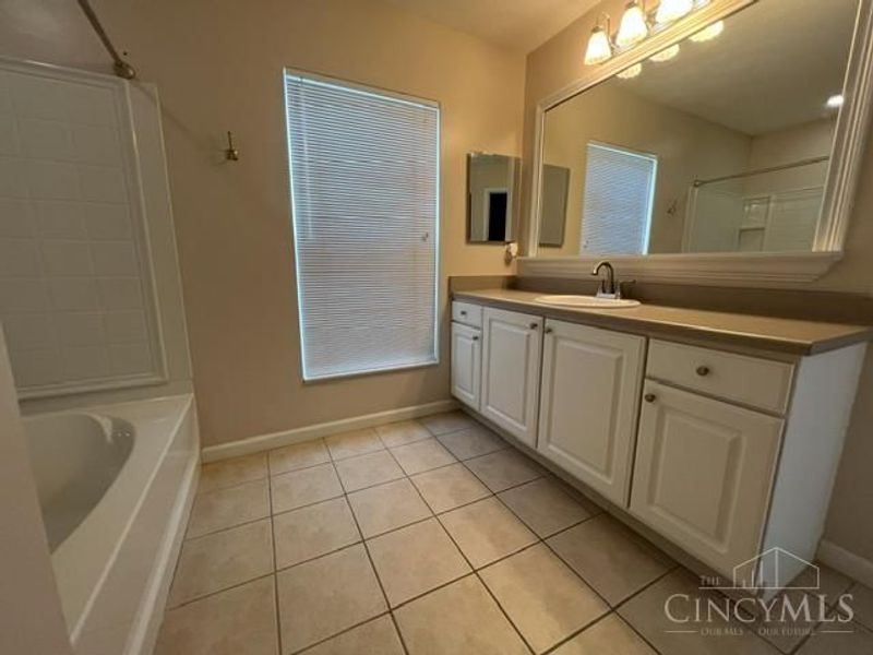 9168 Yarmouth Drive, Unit D, Deerfield Township, OH 45140 Photo 17