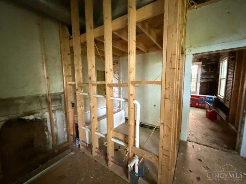 2450 River Road, Cincinnati, OH 45204 Photo 10