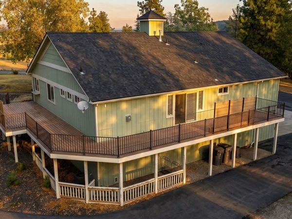 2712 N Chase Ln, Liberty Lake, WA 99019