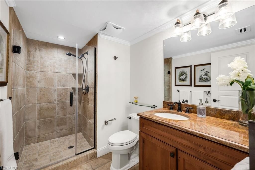 105 Clubhouse Ln , Unit 389, Naples, FL 34105 Photo