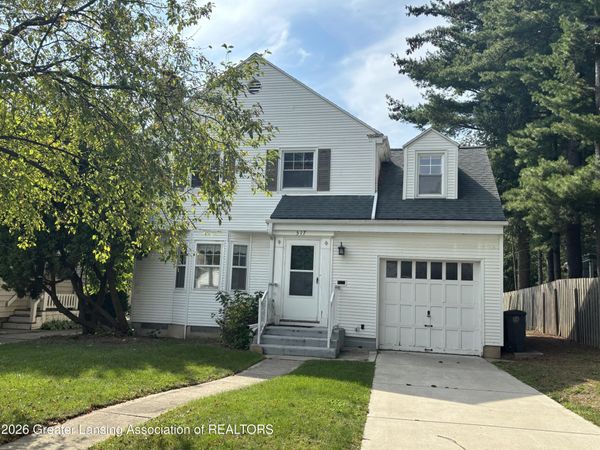 517 Bailey Street, East Lansing, MI 48823