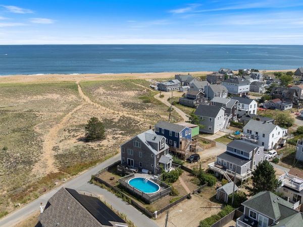 20 63rd St, Newburyport, MA 01950