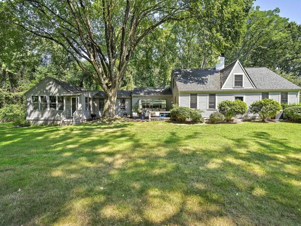 128 Whitford Cir, Marshfield, MA 02050