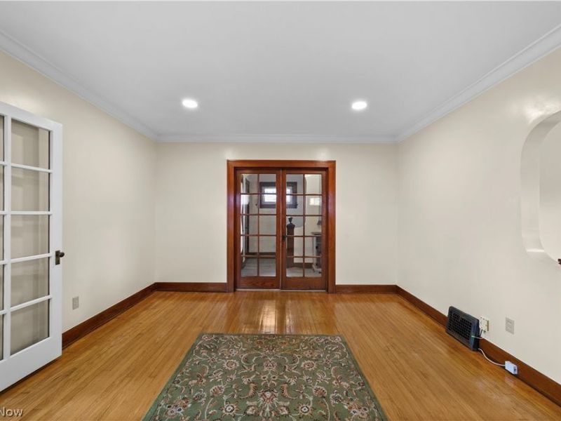 5641 Ridge Road , Parma, OH 44129 Photo 24