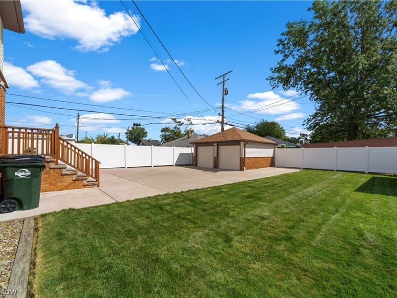 5641 Ridge Road , Parma, OH 44129 Photo 7