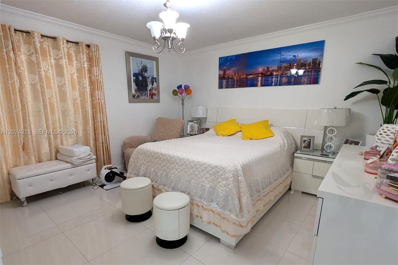 11005 W Okeechobee Rd, Unit 102, Hialeah Gardens, FL 33018 Photo