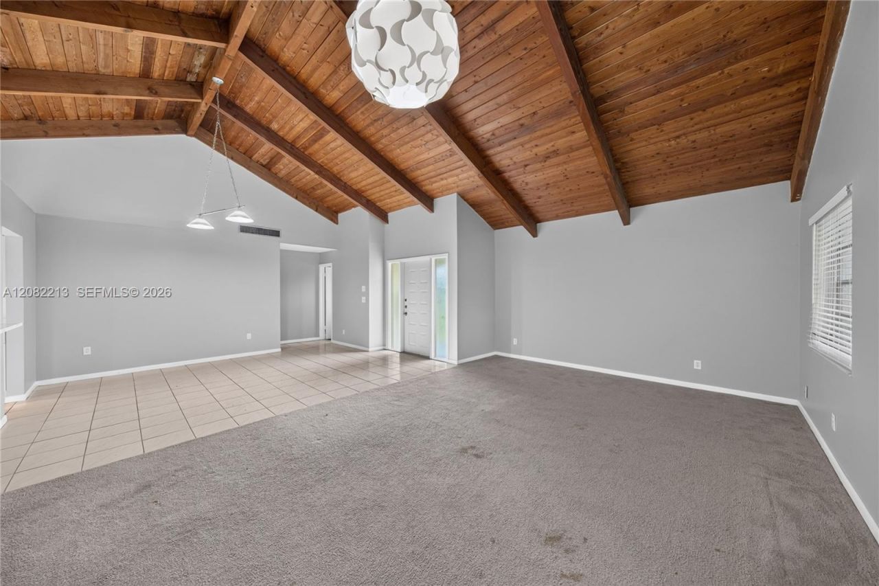 2230 Nova Village Dr, Davie, FL 33317 Photo
