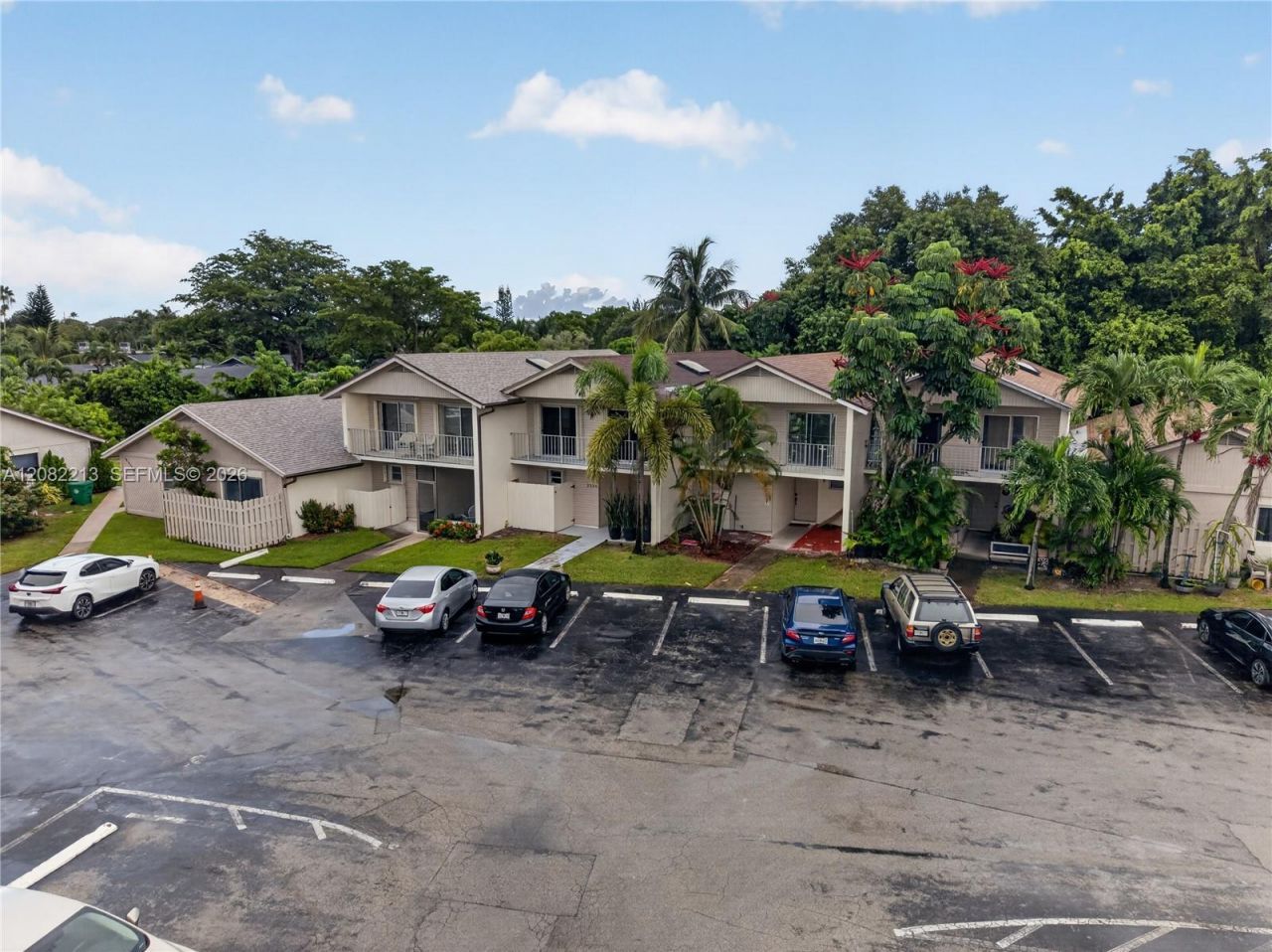 2230 Nova Village Dr, Davie, FL 33317 Photo