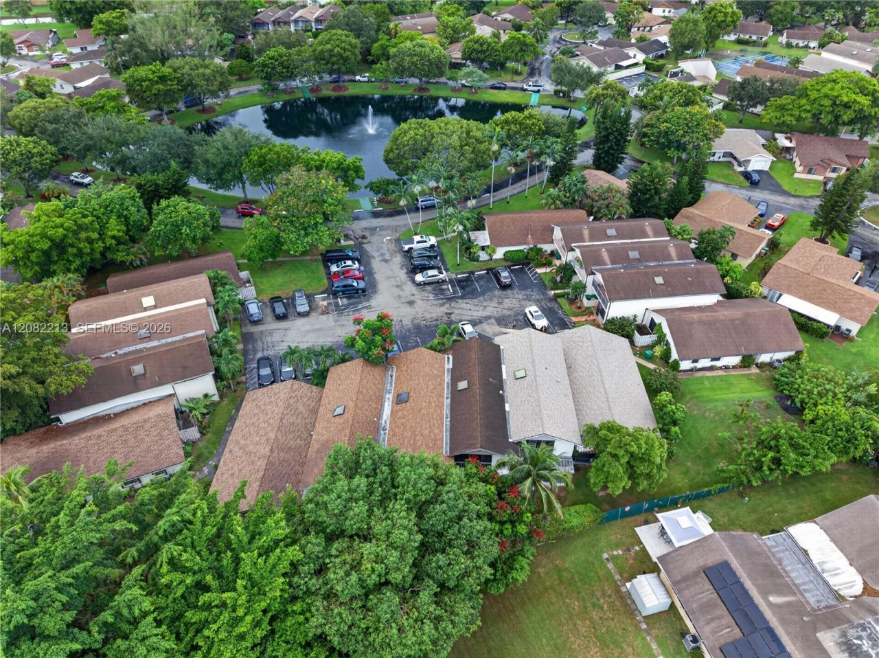 2230 Nova Village Dr, Davie, FL 33317 Photo