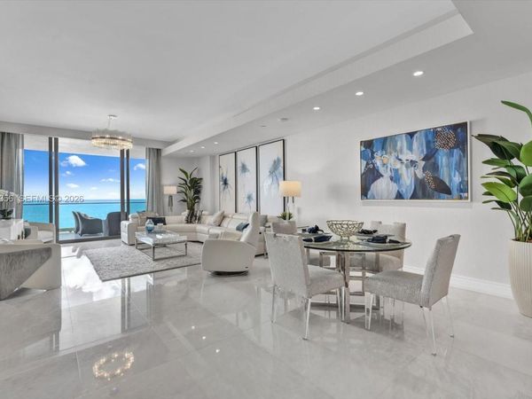 17901 Collins Ave , Unit 802, Sunny Isles Beach, FL 33160