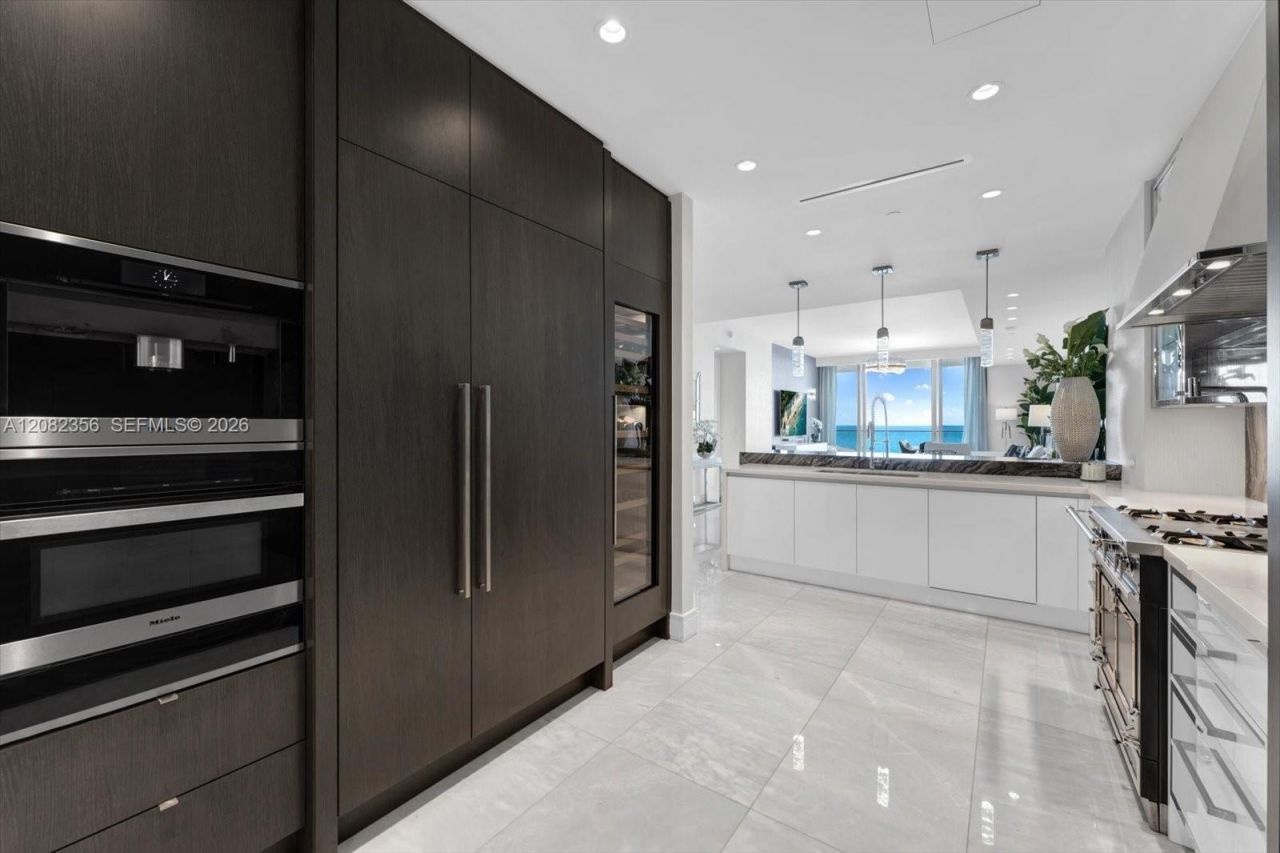 17901 Collins Ave, Unit 802, Sunny Isles Beach, FL 33160 Photo