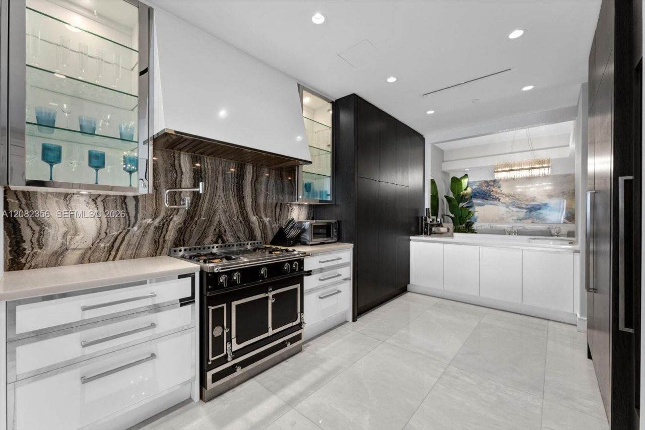 17901 Collins Ave, Unit 802, Sunny Isles Beach, FL 33160 Photo