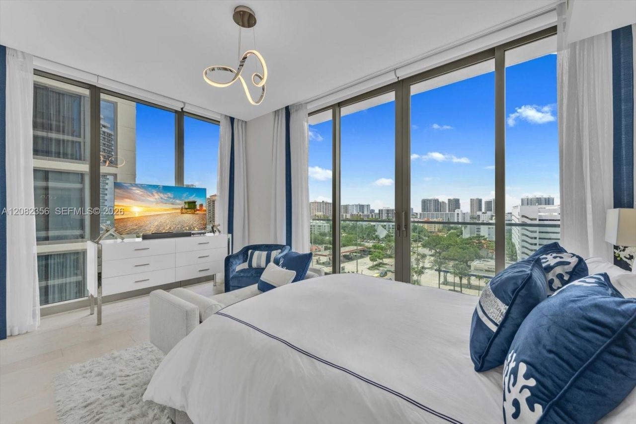 17901 Collins Ave, Unit 802, Sunny Isles Beach, FL 33160 Photo