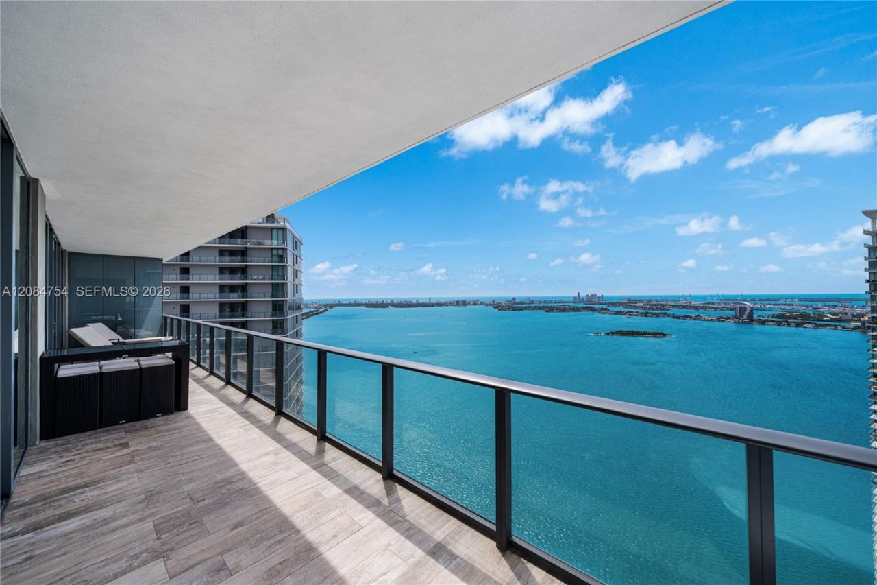 650 NE 32nd St , Unit PH5003, Miami, FL 33137 Photo
